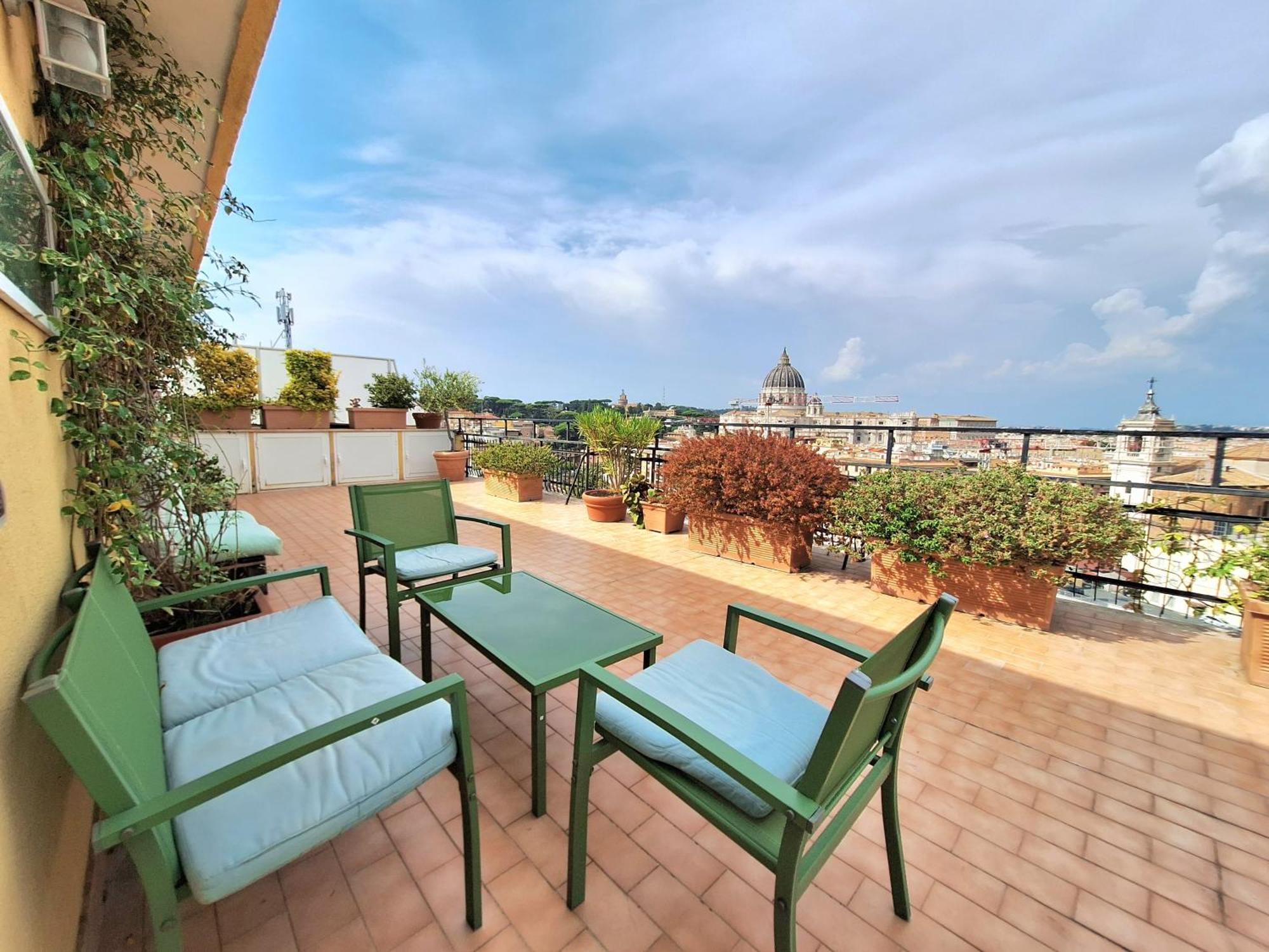 Delmirani'S Book Apartments - Vatican View Rom Exteriör bild